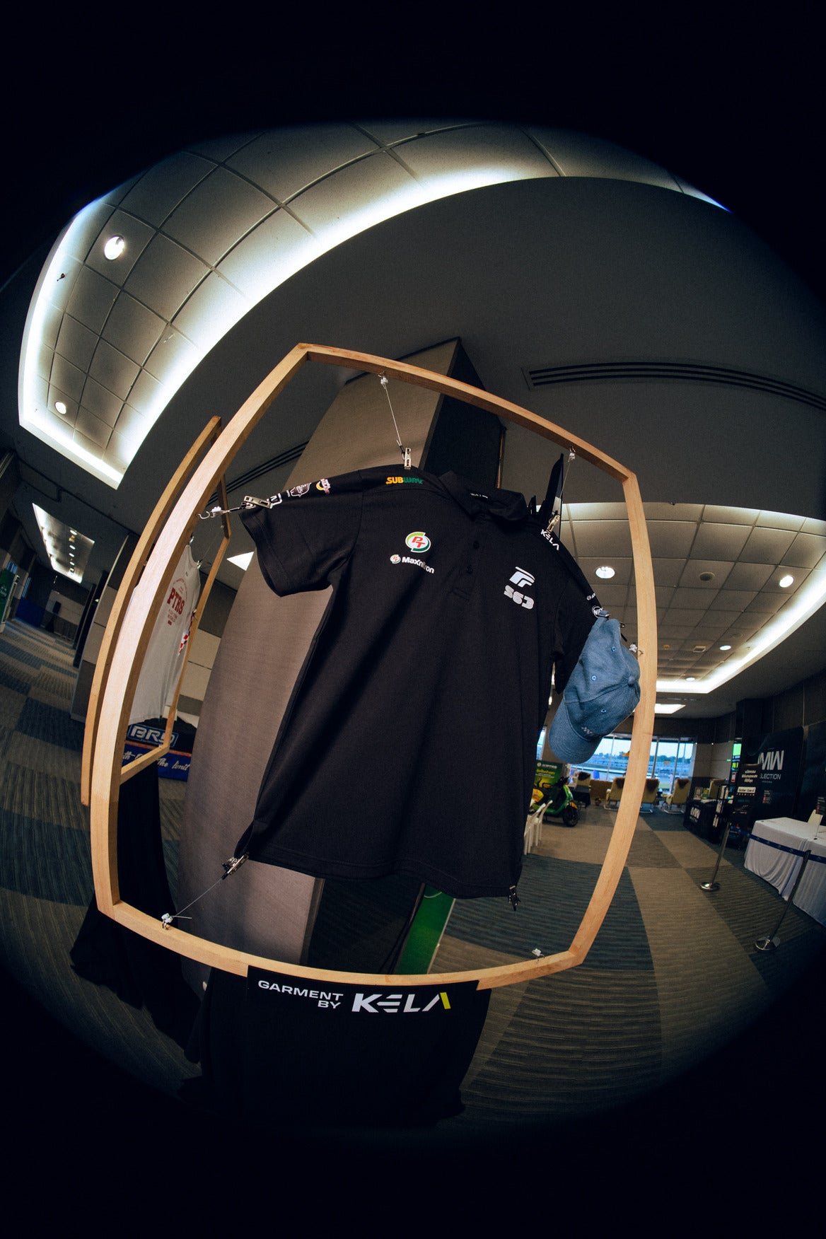 KELA x PTRS OFFICIAL BLACK POLO SHIRT 2025 - REFLECTIVE LOGO เสื้อโปโลสีดำ KELAxPTRS โลโก้สะท้อนแสง
