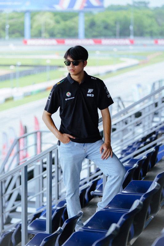KELA x PTRS OFFICIAL BLACK POLO SHIRT 2025 - REFLECTIVE LOGO  เสื้อโปโลสีดำ KELAxPTRS โลโก้สะท้อนแสง